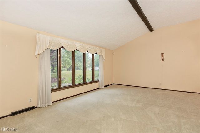 32650 Stony Brook Lane, Solon, OH 44139