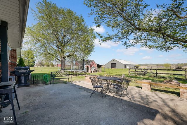 1365 N County Road 700 E, Seymour, IN 47274