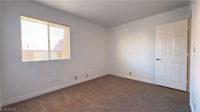 4370 Sandy River Drive 24, Las Vegas, NV 89103
