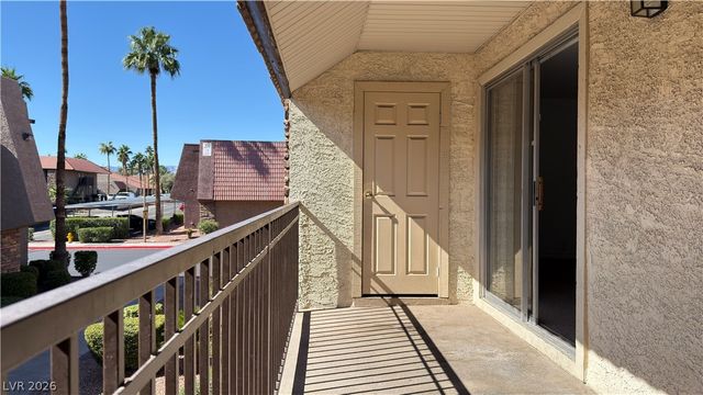 4370 Sandy River Drive 24, Las Vegas, NV 89103
