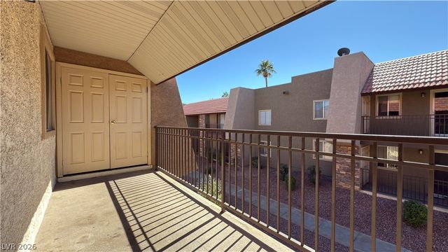 4370 Sandy River Drive 24, Las Vegas, NV 89103