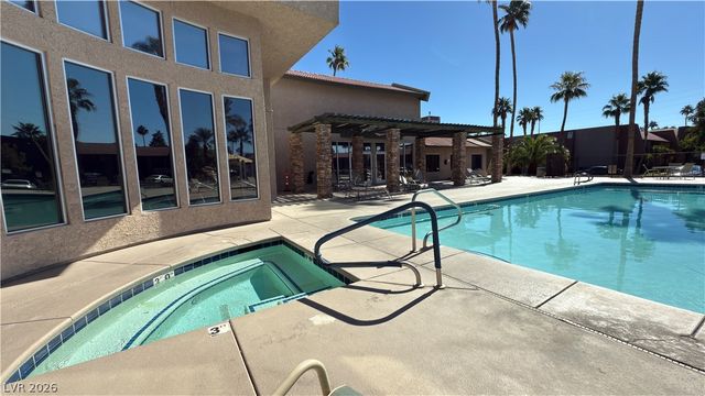 4370 Sandy River Drive 24, Las Vegas, NV 89103