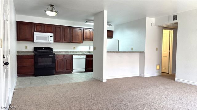 4370 Sandy River Drive 24, Las Vegas, NV 89103