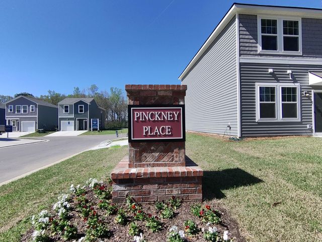 8867 Salamander Road 34, North Charleston, SC 29406