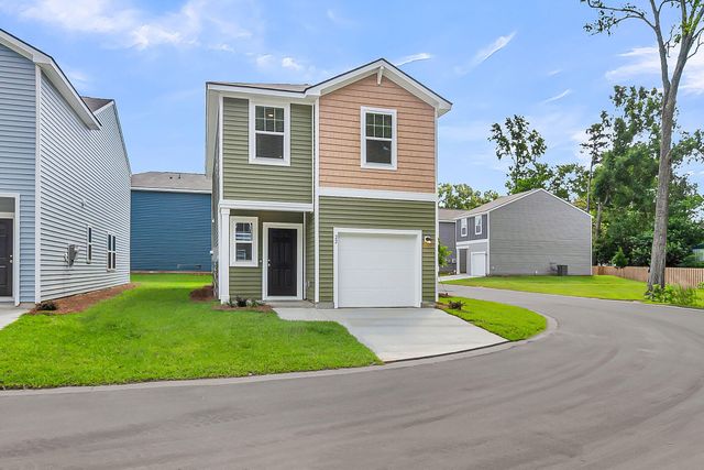 8867 Salamander Road 34, North Charleston, SC 29406