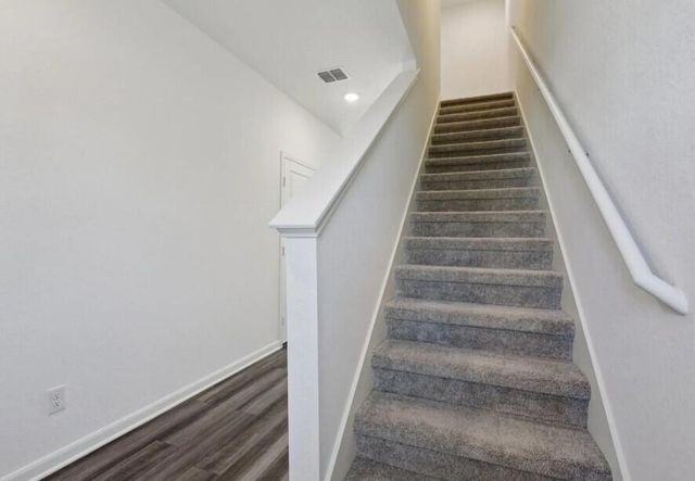 8867 Salamander Road 34, North Charleston, SC 29406