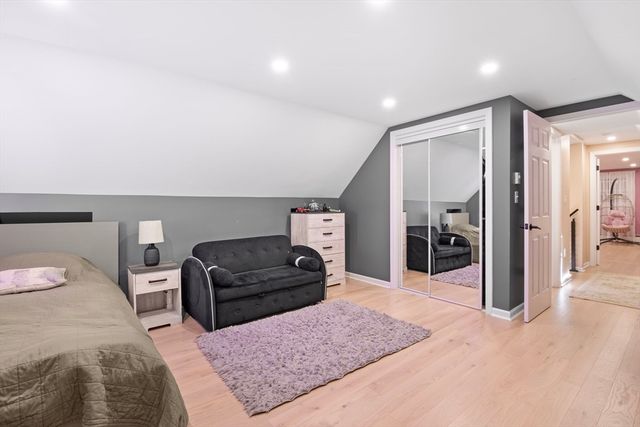 14 Day Rd., Holliston, MA 01746