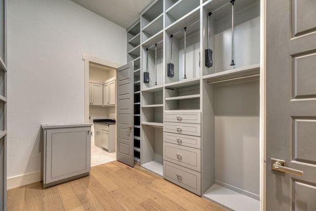 1007 Williams Lake Drive, Richmond, TX 77469