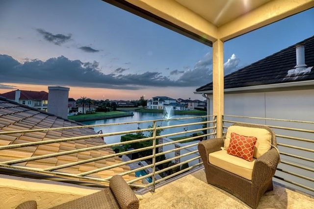 1007 Williams Lake Drive, Richmond, TX 77469