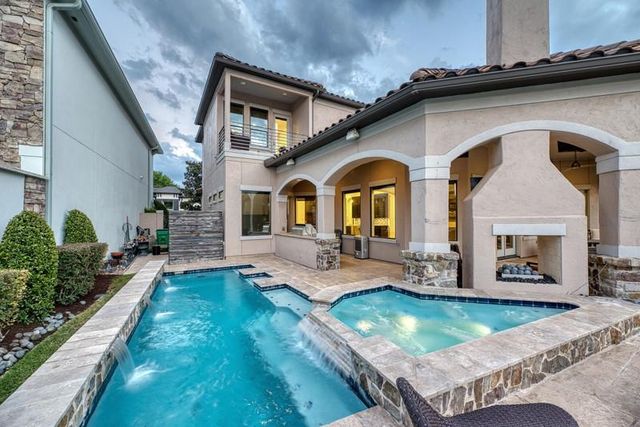 1007 Williams Lake Drive, Richmond, TX 77469