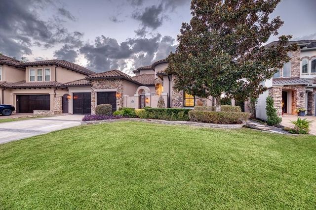 1007 Williams Lake Drive, Richmond, TX 77469