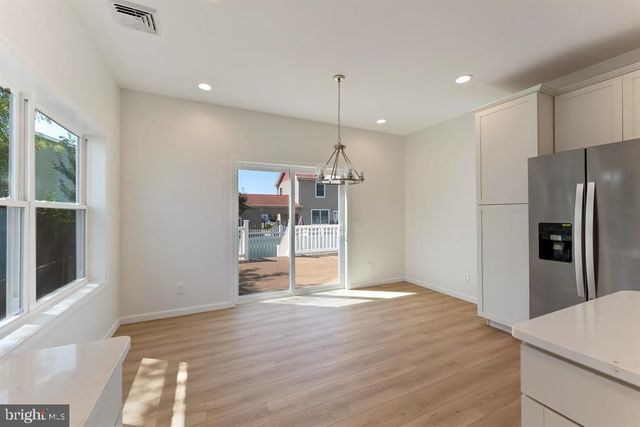 206 FRANCES AVE #A, Villas, NJ 08251