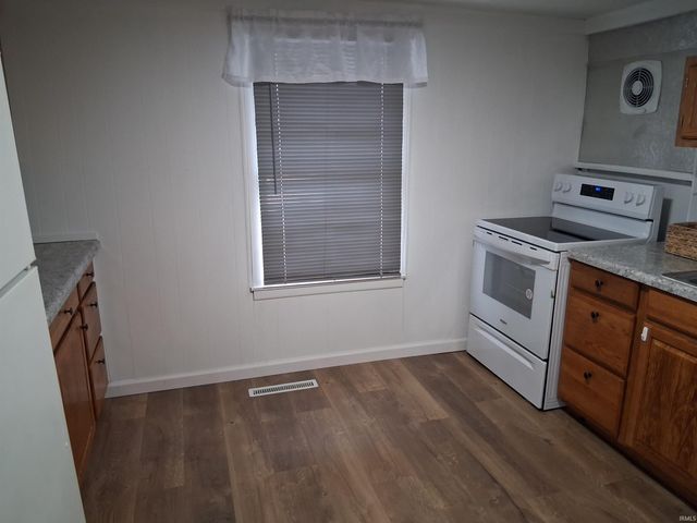 717 N Park Street, Warsaw, IN 46580