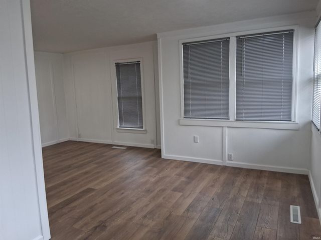 717 N Park Street, Warsaw, IN 46580