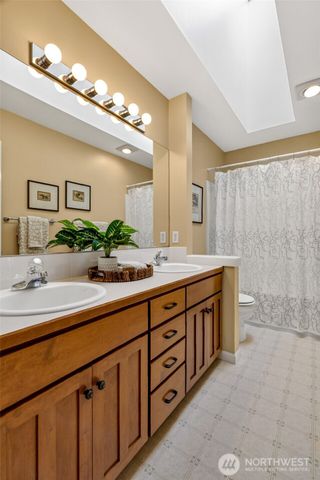 2401 Lyons Avenue NE, Renton, WA 98059