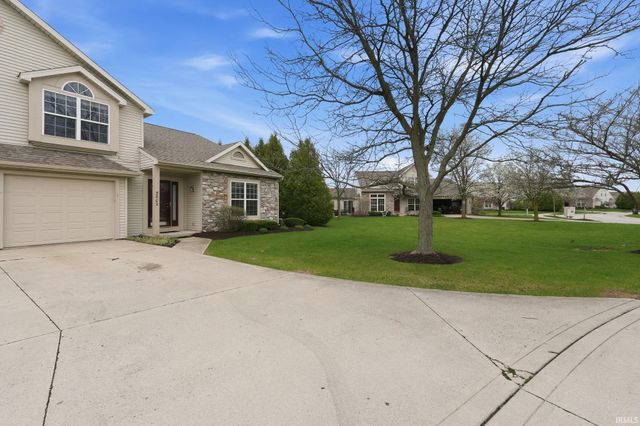 5802 Thornbriar Lane, Fort Wayne, IN 46835