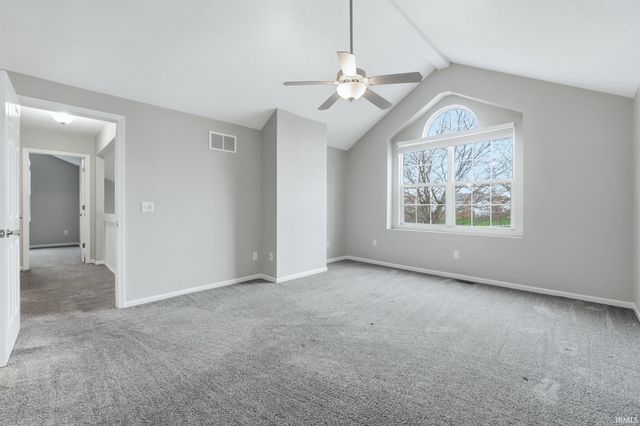 5802 Thornbriar Lane, Fort Wayne, IN 46835