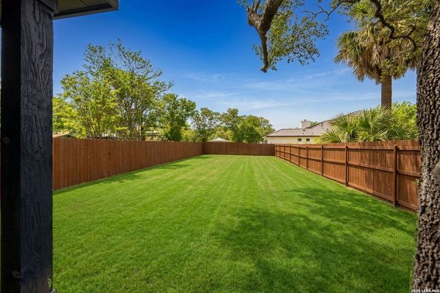 110 San Antonio Blvd, San Antonio, TX 78201