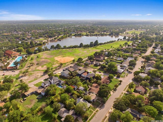110 San Antonio Blvd, San Antonio, TX 78201