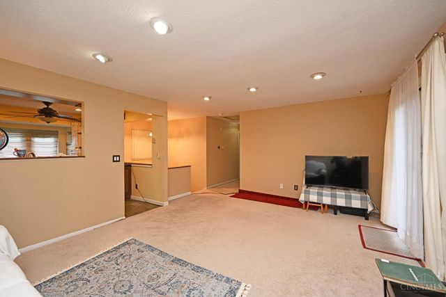 5686 Farm Field Drive, Deerfield Twp., OH 45040