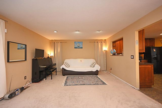 5686 Farm Field Drive, Deerfield Twp., OH 45040