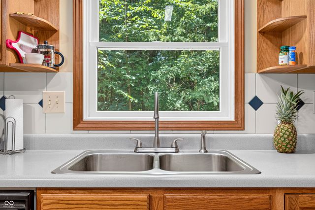 2310 E Depperman Road, Morgantown, IN 46160