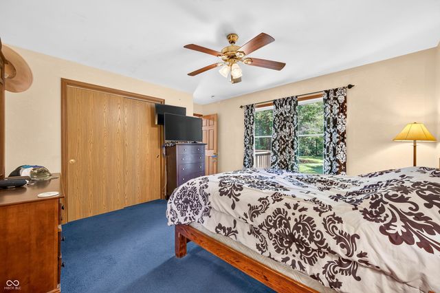 2310 E Depperman Road, Morgantown, IN 46160