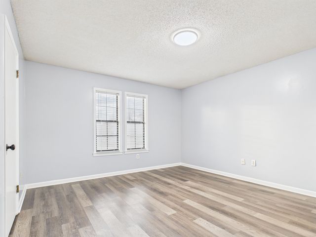 4320 NORTHWOOD HILLS DR, Memphis, TN 38128