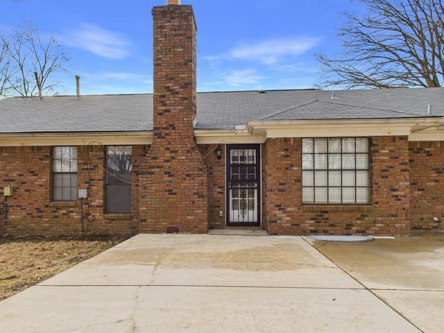 4320 NORTHWOOD HILLS DR, Memphis, TN 38128