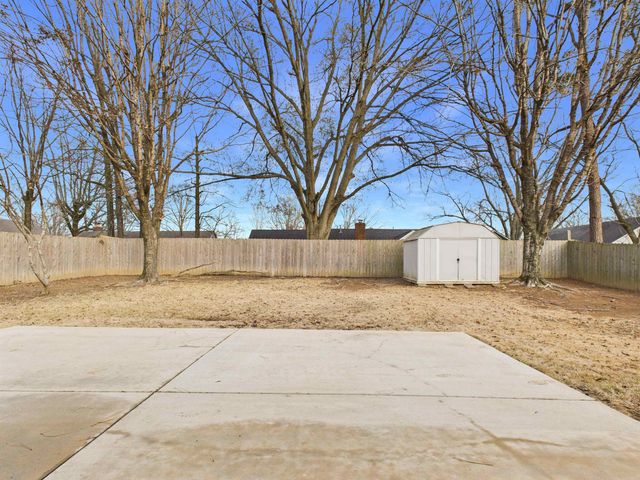 4320 NORTHWOOD HILLS DR, Memphis, TN 38128