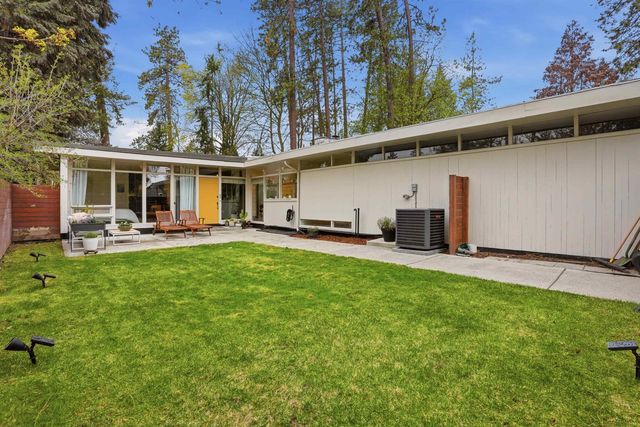 1022 E 28th Ave, Spokane, WA 99203