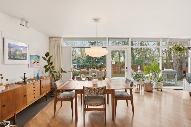 1022 E 28th Ave, Spokane, WA 99203