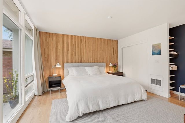 1022 E 28th Ave, Spokane, WA 99203