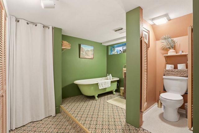 1022 E 28th Ave, Spokane, WA 99203