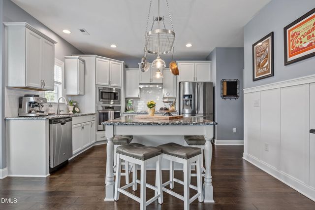 5329 Goosecross Way, Fuquay Varina, NC 27526