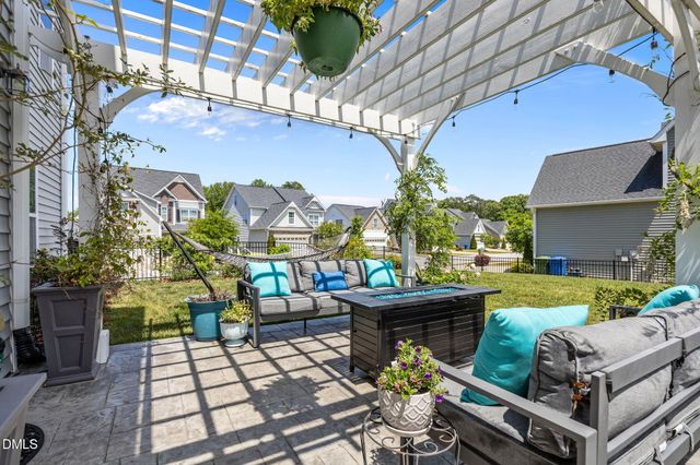 5329 Goosecross Way, Fuquay Varina, NC 27526