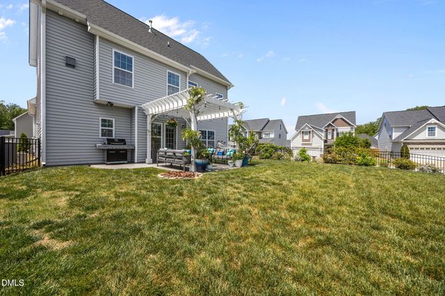 5329 Goosecross Way, Fuquay Varina, NC 27526