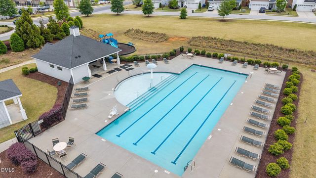 5329 Goosecross Way, Fuquay Varina, NC 27526