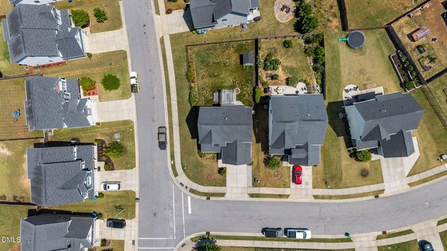 5329 Goosecross Way, Fuquay Varina, NC 27526