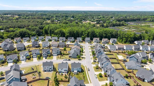 5329 Goosecross Way, Fuquay Varina, NC 27526