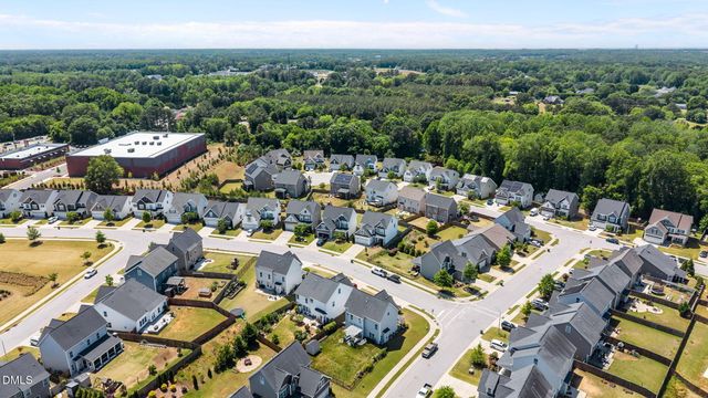 5329 Goosecross Way, Fuquay Varina, NC 27526