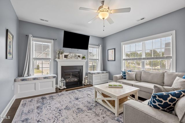 5329 Goosecross Way, Fuquay Varina, NC 27526