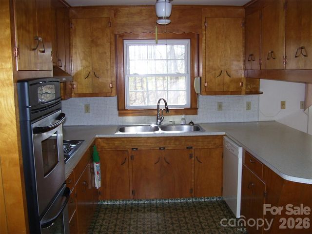 2402 Brantley Road, Kannapolis, NC 28083