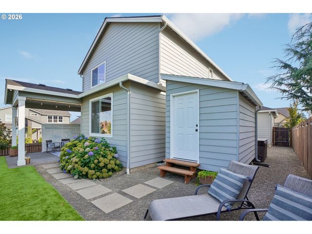 3016 S WHITE SALMON Dr, Ridgefield, WA 98642