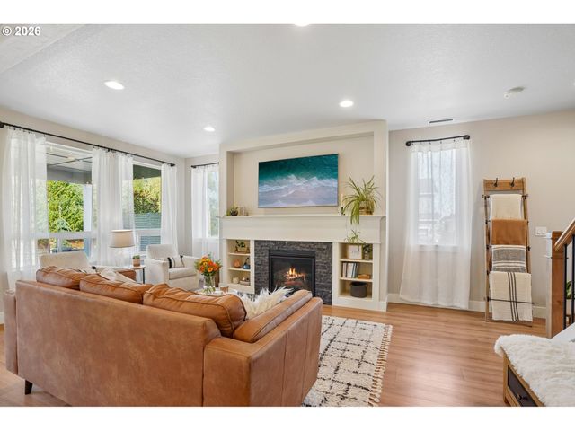 3016 S WHITE SALMON Dr, Ridgefield, WA 98642