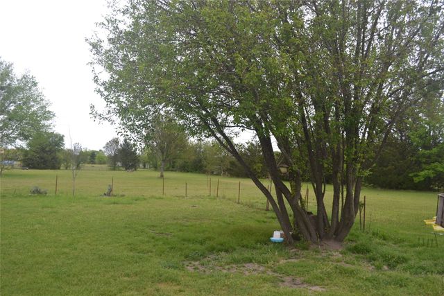 564 County Road 3505, Quinlan, TX 75474