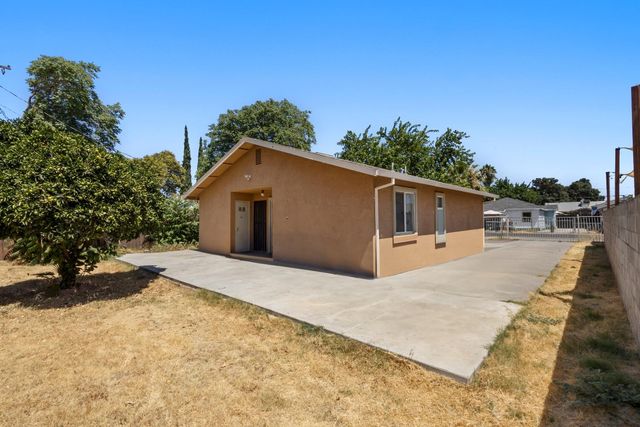 1949 Sunset Ave, Stockton, CA 95205