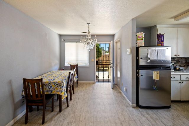 1949 Sunset Ave, Stockton, CA 95205