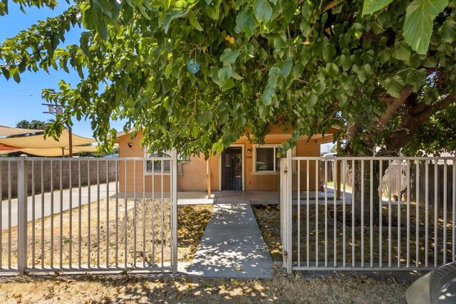 1949 Sunset Ave, Stockton, CA 95205