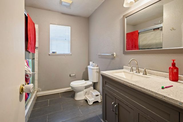 1949 Sunset Ave, Stockton, CA 95205